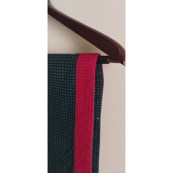 Woven Style Wine Red Green Tapestry Table Runner Length 74" Tassels Classic GUC - Picture 10 of 15